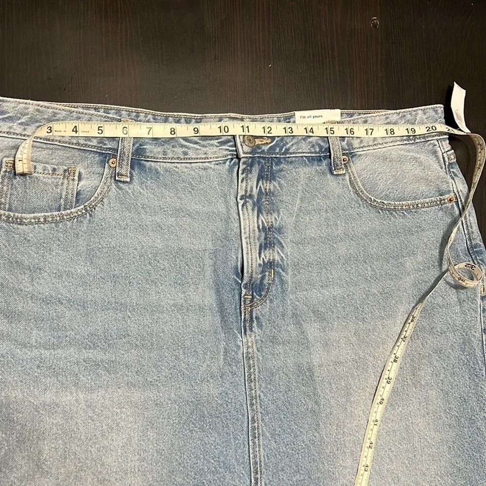 Old Navy high waist split front denim skirt
